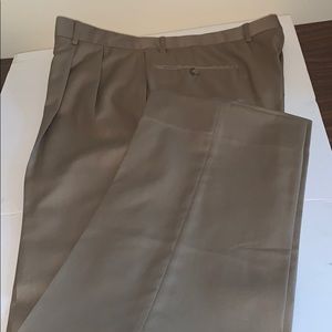 # 1408 NWOT Men’s Jos A Bank Tan Slacks
